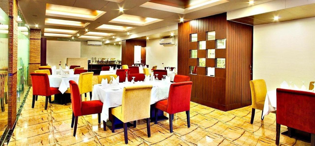 West Park Inn Dhaka Exteriör bild