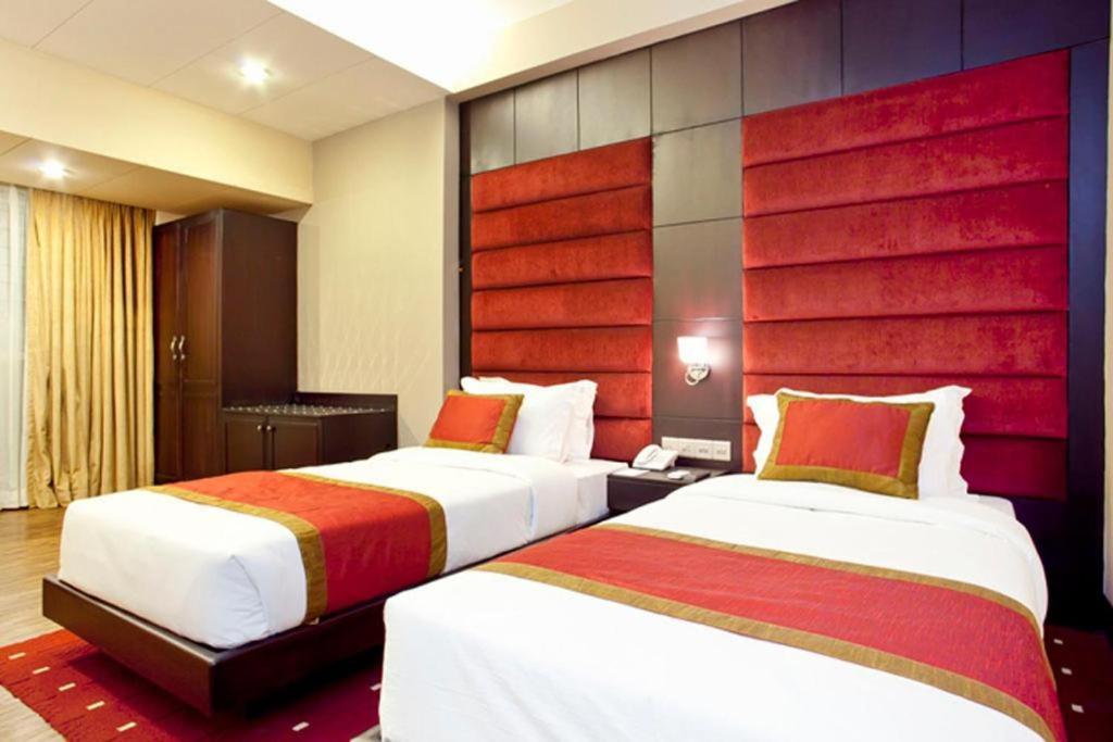West Park Inn Dhaka Exteriör bild