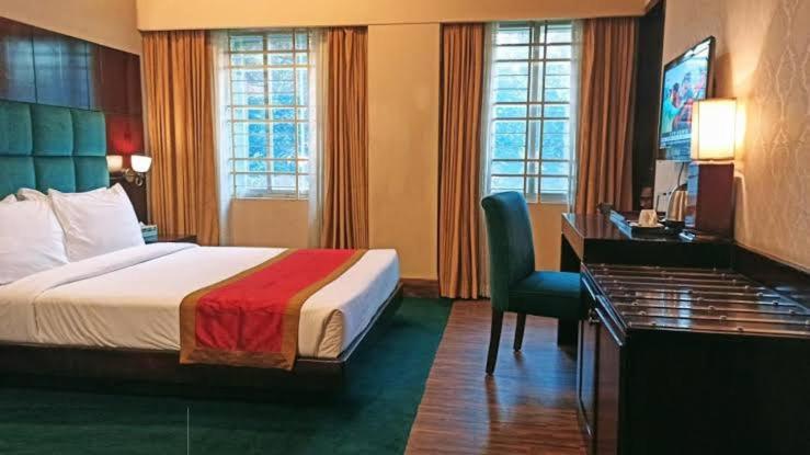 West Park Inn Dhaka Exteriör bild